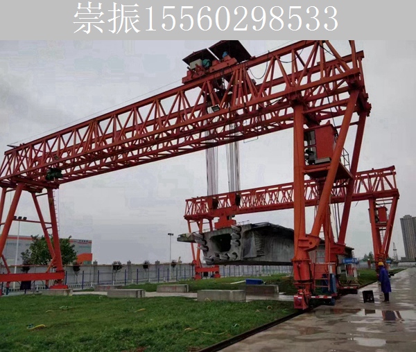 广西河池200吨龙门吊